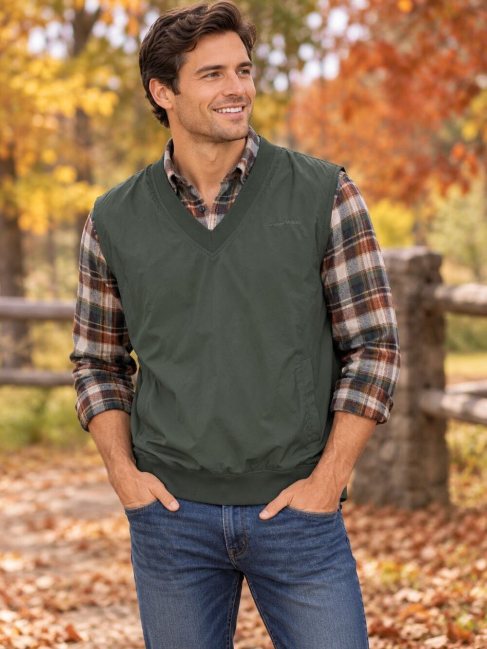 OUTDOOR VOICES Men's Sleeveless V-Neck Green Active Vest S